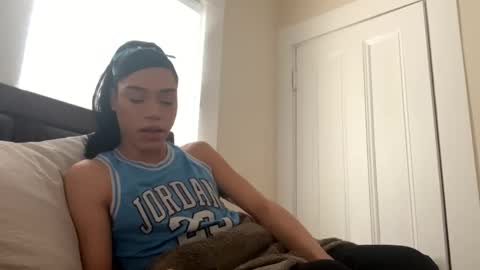 Dynasty online show from February 27, 6:42 pm