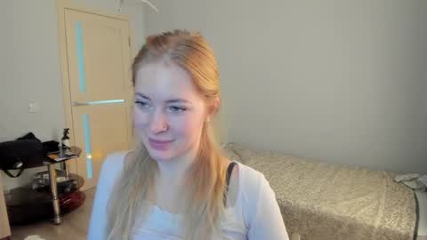 fansly - yourbestbaby online show from April 9, 6:19 am