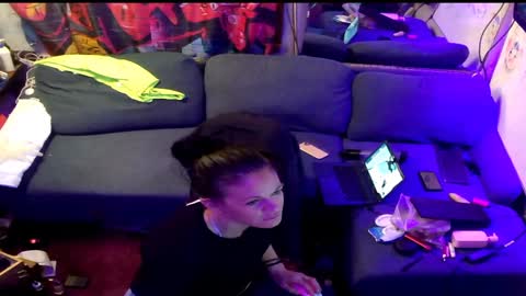 Kryztal Klear Jaxx online show from January 11, 9:26 am