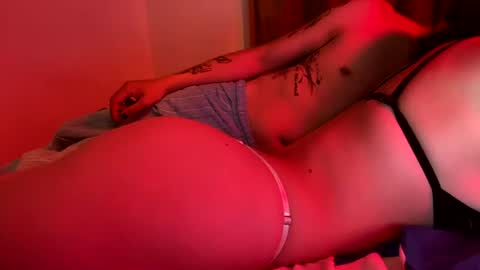 eaquintero629 online show from July 9, 3:54 am