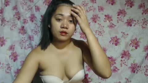 eatallucanpussypinay online show from January 4, 10:05 am