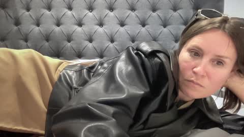 Snapshot of eatmypie69 chatting on October 12, 7:16 pm Nadia Ferreira  online show from October 12, 7:16 pm