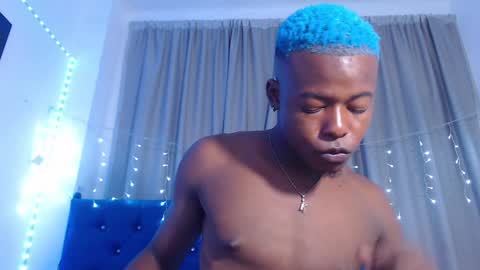 Chris Palaz  online show from December 6, 5:03 am