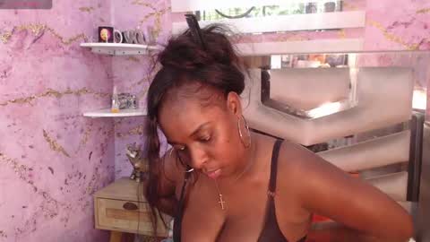 ebonnyhotvip online show from November 4, 6:53 pm