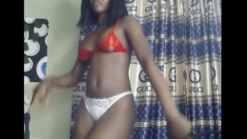 Snapshot of ebony_dark_melaninqueen chatting on September 30, 6:07 pm vicky online show from September 30, 6:07 pm