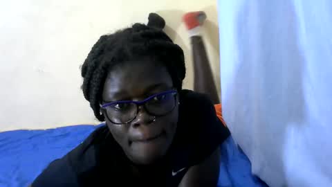 ebonybloom01 online show from November 23, 5:00 pm