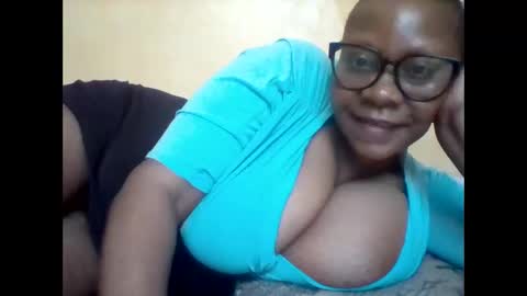 MAMITO online show from November 30, 9:05 am