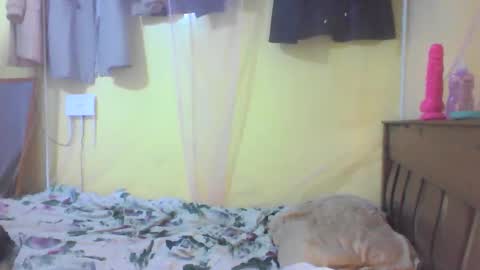 Ebonymuse2 online show from April 15, 6:11 pm