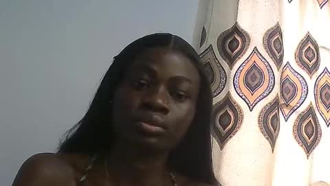 queen online show from September 28, 12:03 pm