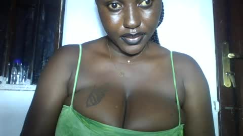 ebonyvd online show from August 7, 7:12 pm