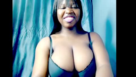 Loveth online show from July 27, 7:38 am
