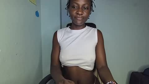 Skye online show from December 5, 6:48 am