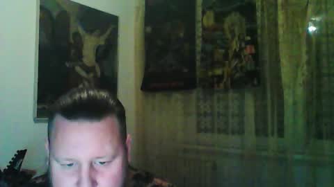 Edward online show from November 26, 7:10 pm