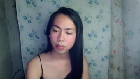 eddfox001 online show from July 28, 3:21 pm