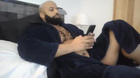 eddiejonez online show from March 16, 1:04 pm