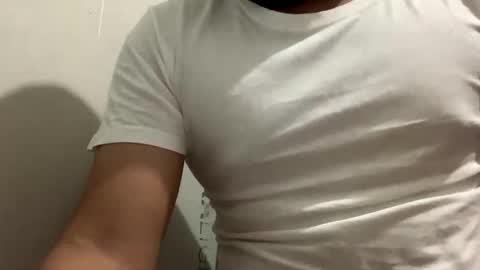 eddy7978 online show from April 15, 7:23 am