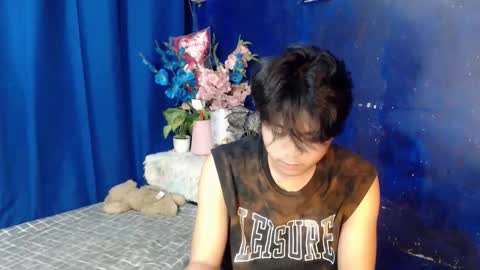 edelcum_xx online show from November 26, 11:45 pm