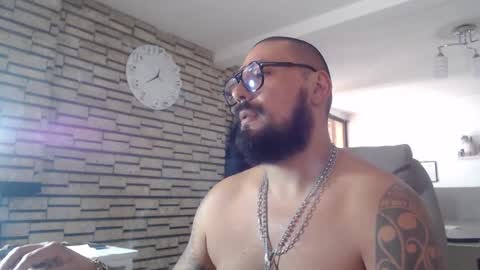 Snapshot of edgarram83 chatting on September 8, 6:40 pm edgarram83 online show from September 8, 6:40 pm