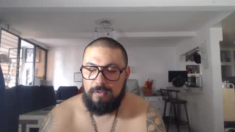 Snapshot of edgarram83 chatting on February 15, 10:52 pm edgarram83 online show from February 15, 10:52 pm