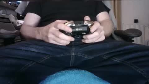 edged biker online show from November 18, 8:34 pm