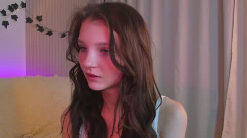 Lisa  online show from January 31, 3:20 am