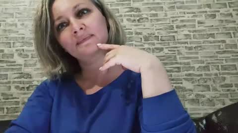 edithmanning online show from March 11, 3:23 pm