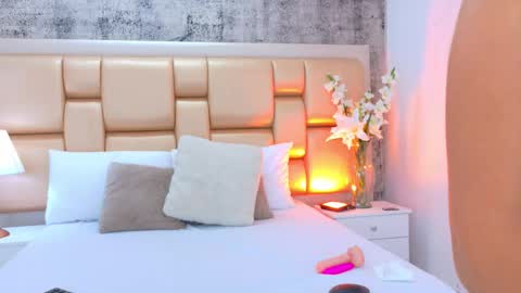 EDNA COPPER online show from November 23, 11:58 pm