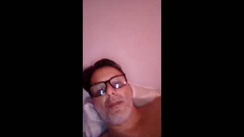 eduar438916 online show from December 23, 7:58 am