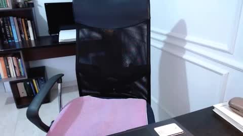 eduard_amun online show from November 20, 2:25 pm