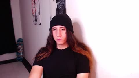 edward_chann online show from January 22, 2:15 am