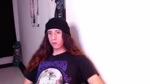 edward_chann online show from February 6, 10:43 pm