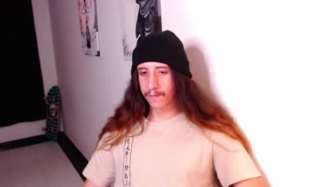 edward_chann online show from January 4, 5:16 am