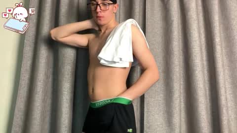 edwarddzhekson online show from October 24, 7:36 pm