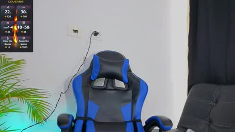 Edward Ross online show from November 12, 8:33 pm