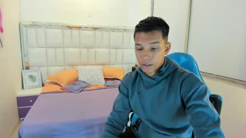 edwin blaz. online show from October 2, 2:43 am