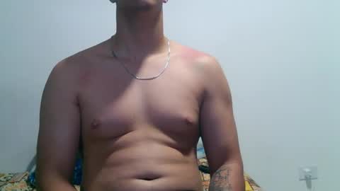 edwisalvatore online show from December 16, 9:31 pm