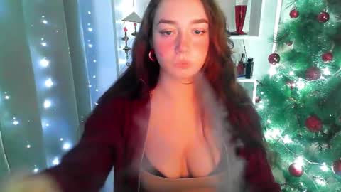 Snapshot of effie_balconii chatting on December 26, 10:26 am effie_balconii online show from December 26, 10:26 am