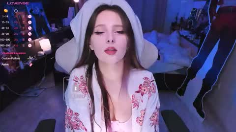 Effie online show from October 23, 2:07 pm