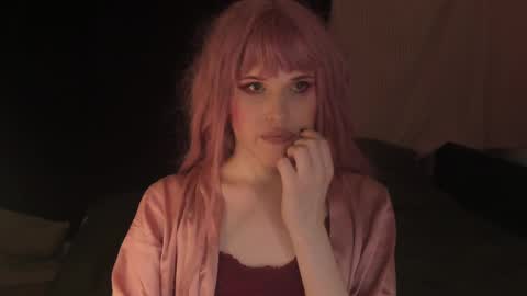 Effie Mur online show from January 29, 6:50 pm