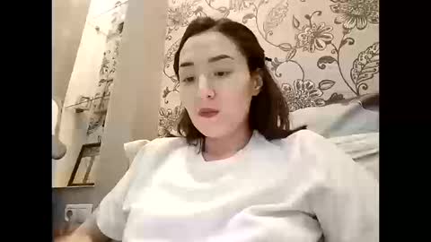 Effy online show from March 12, 4:22 pm