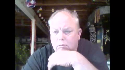 efriff online show from May 7, 10:33 am