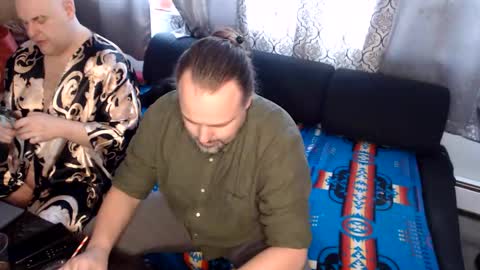 Eh Mac online show from February 16, 7:01 pm