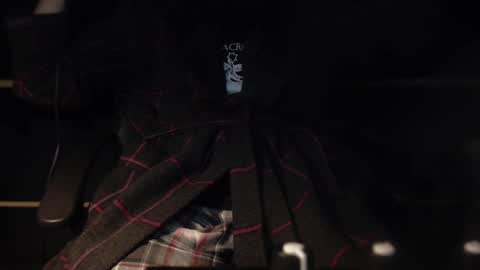 eighthundredeightyeight online show from February 2, 5:48 pm