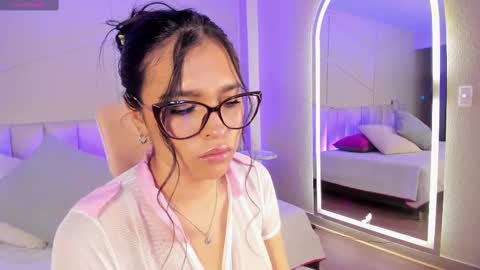 Snapshot of eimmy_bm chatting on September 13, 5:48 pm eimmy_bm online show from September 13, 5:48 pm