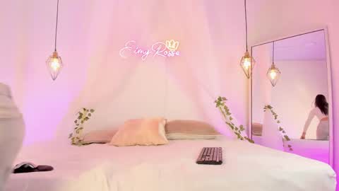 eimy_stonne online show from May 11, 8:06 pm