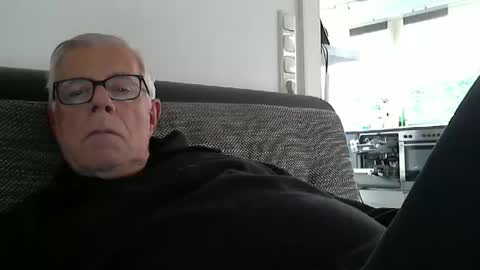 Snapshot of eisbaer1957 chatting on October 26, 2:29 pm eisbaer1957 online show from October 26, 2:29 pm