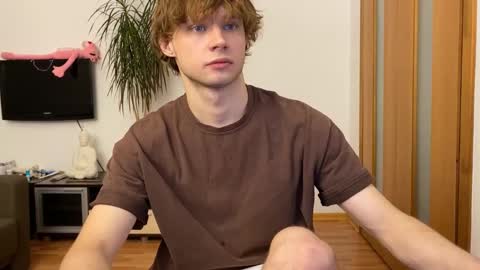 Eitan online show from January 19, 4:57 pm