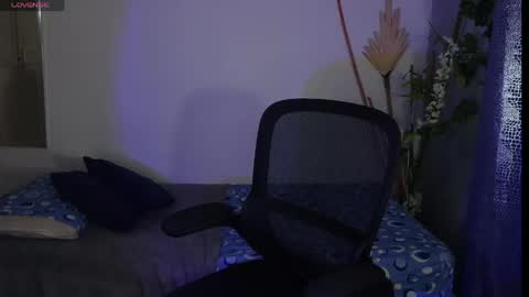 Eithan online show from April 12, 8:13 pm