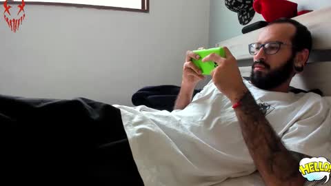 eithan_rune online show from February 3, 6:01 pm