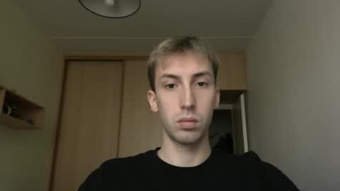 ekeremarten online show from November 4, 1:12 pm